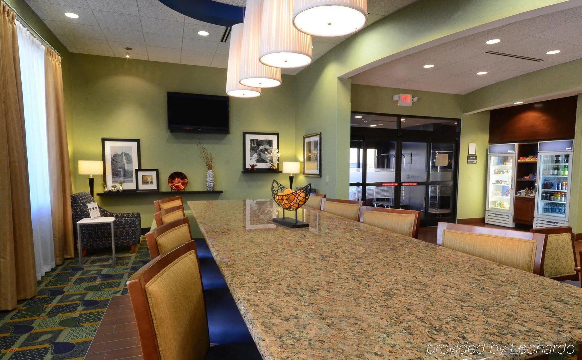 Hampton Inn High Point Archdale Экстерьер фото