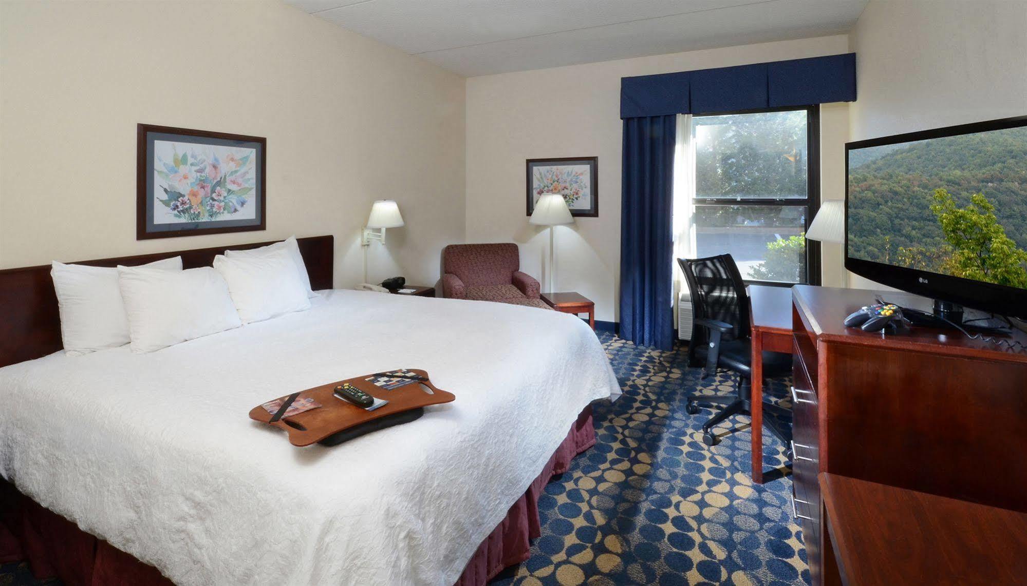 Hampton Inn High Point Archdale Экстерьер фото